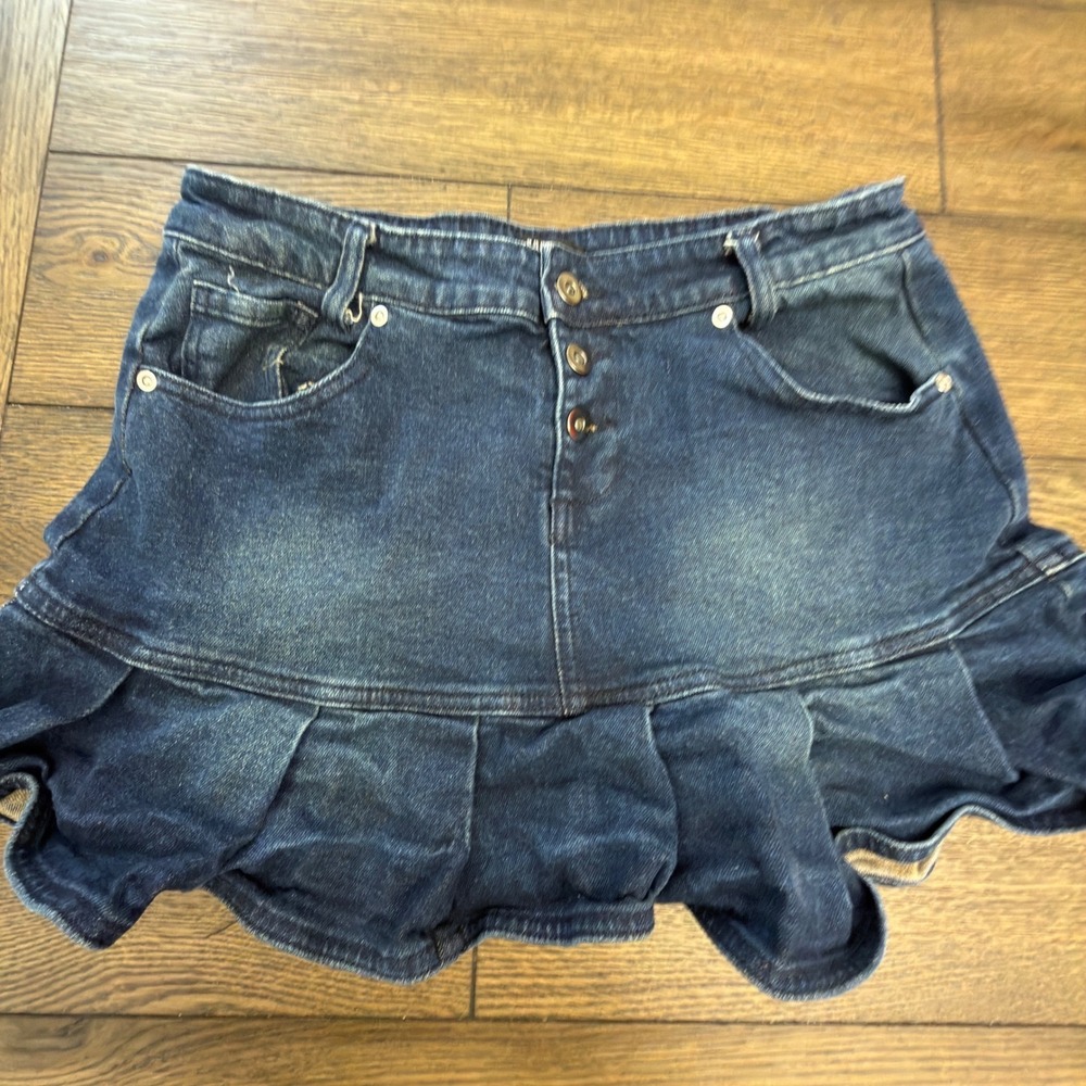 Social‎ Collision Womens Denim Mini Skirt Dark Wash Rhinestone Star Pleated LG